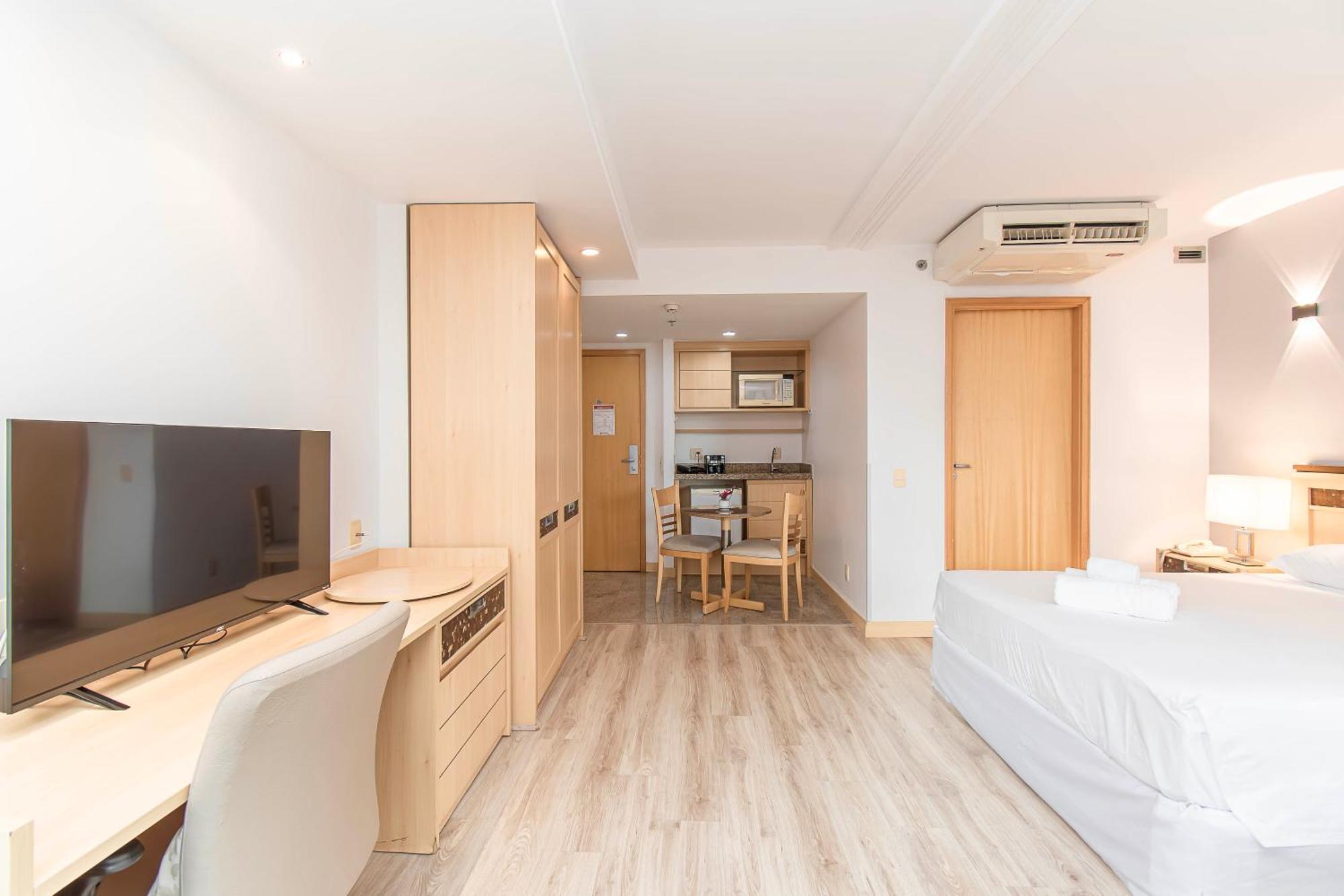 Bsb Family Flats - Lets Shn Apartment